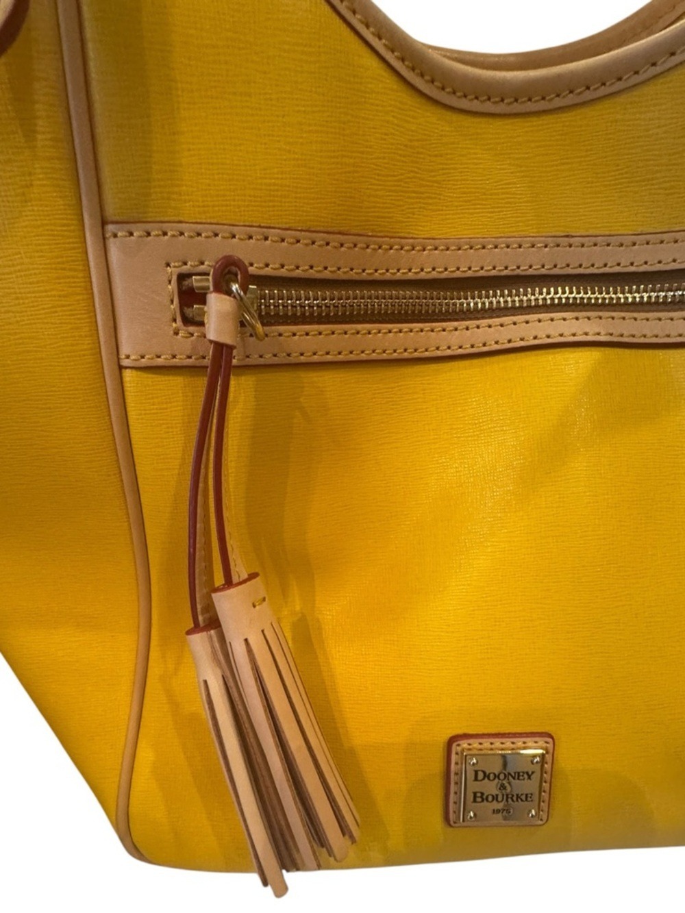 Dooney & Bourke - Maddie Shoulder Bag - Dandelion Saffiano/Textured Leather EUC - Picture 4 of 15